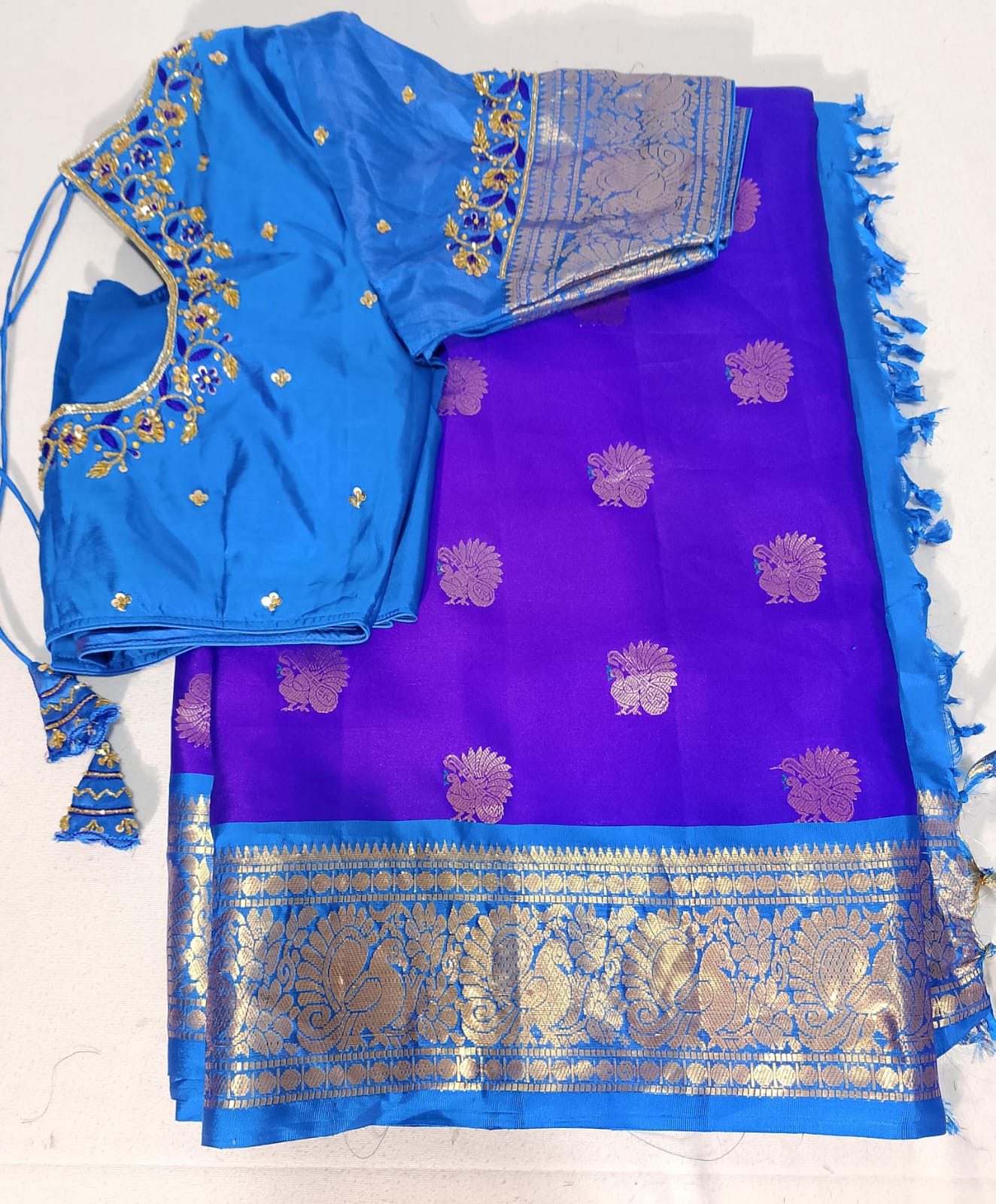 N281: Ready To Ship Beautiful Saree With Stitched Blouse