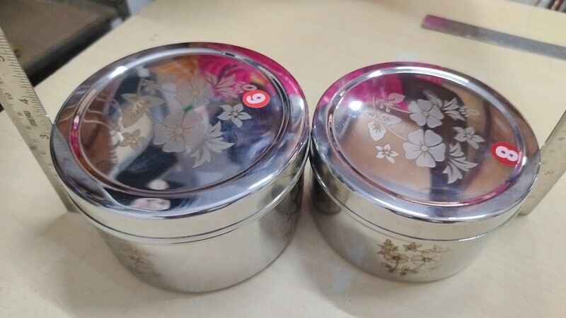 Designer Lunch boxes set of 2 pcs 500 ml & 750 ml-new