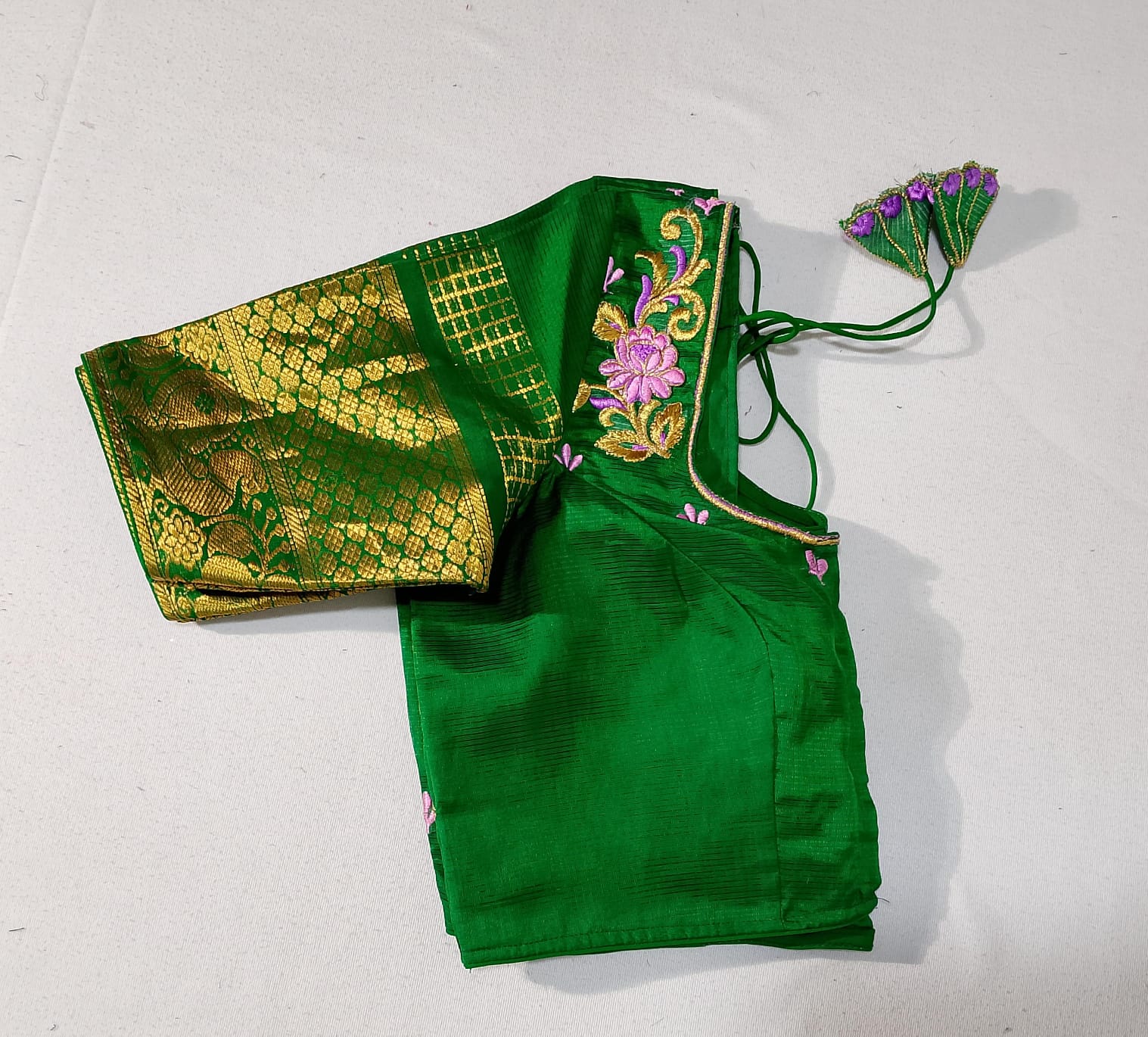 N297: Ready To Ship Beautiful Mangalagiri Saree With Stitched Embroidery Work Blouse