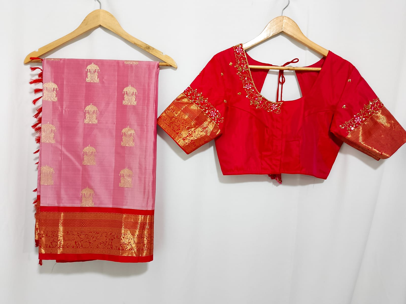 N760:Ready To Ship Beautiful Pure Kanchipattu Saree With Stitched Maggam Work Blouse N760:Ready To Ship Beautiful Pure Kanchipattu Saree With Stitched Maggam Work Blouse