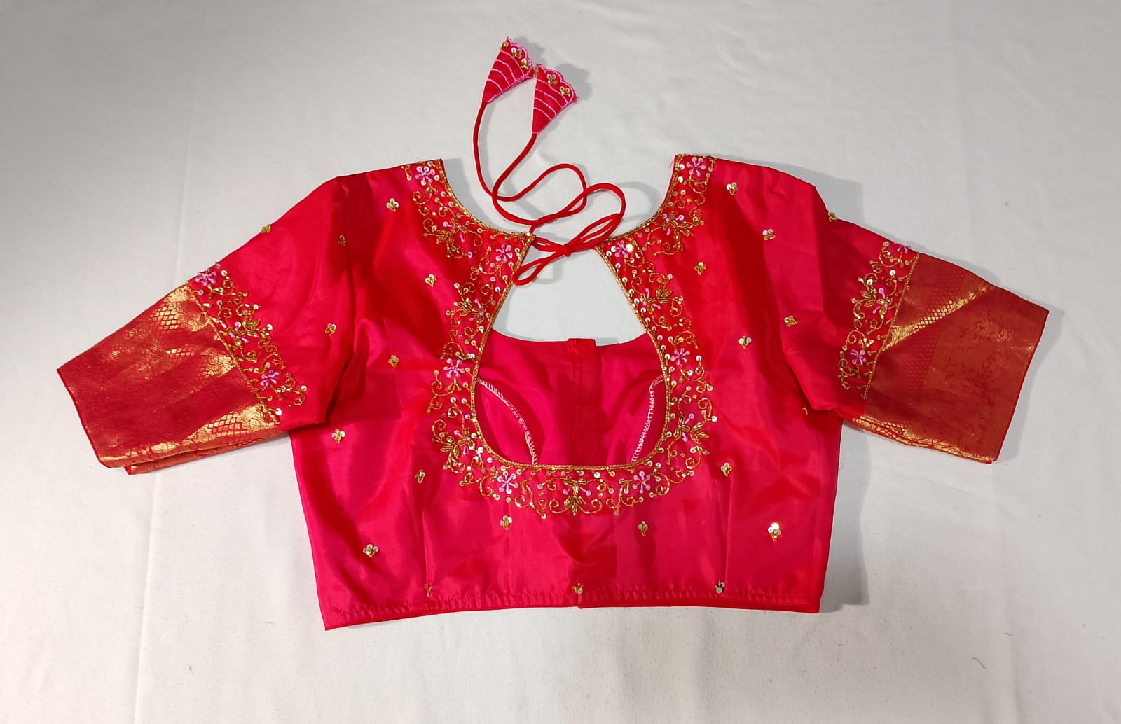 N760:Ready To Ship Beautiful Pure Kanchipattu Saree With Stitched Maggam Work Blouse N760:Ready To Ship Beautiful Pure Kanchipattu Saree With Stitched Maggam Work Blouse
