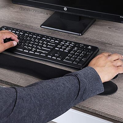 Mind Reader Ergonomic Keyboard and Mouse Wrist Rest Set, Gaming Accessory, Memory Foam, 16.75" L x 3" W x 0.75" H, 2 pcs, Black Single Black
