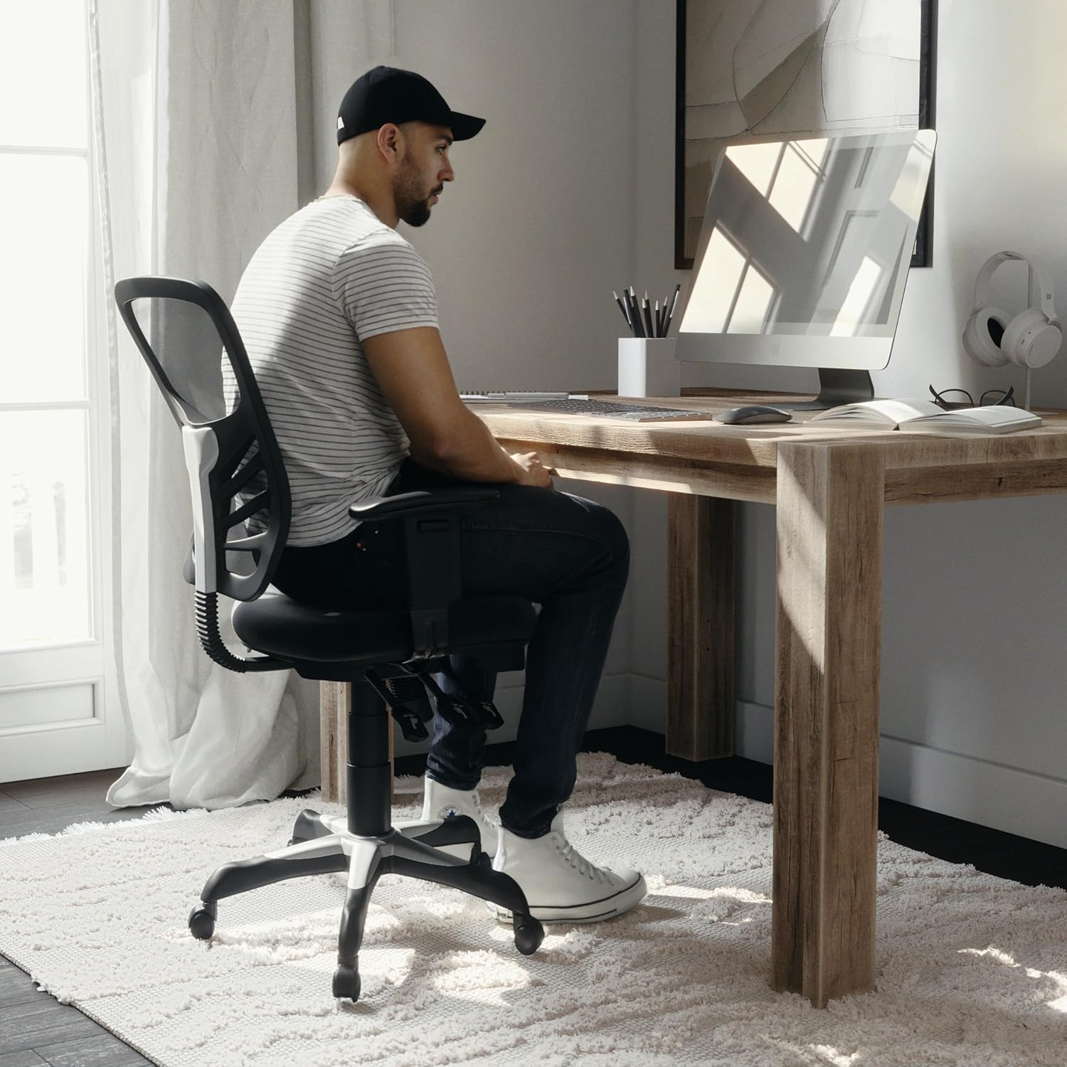 Flash Furniture Nicholas Mid-Back Swivel Office and Gaming Chair