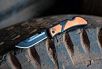 OUTDOOR EDGE Razor EDC Lite 2.5" Replaceable-Blade Folding Pocket Knife with Clip