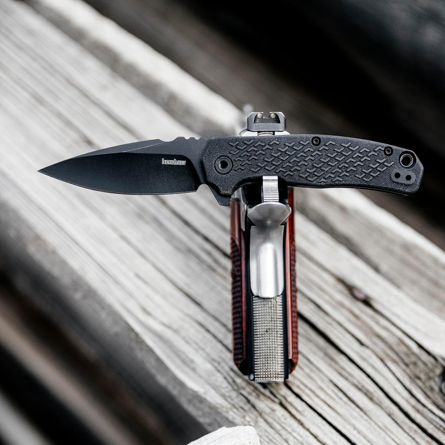 Kershaw Conduit Folding Pocket Knife, 2.9 inch Assisted Opening Blade, Black Spearpoint Blade, Liner Lock, Pocketclip,grey