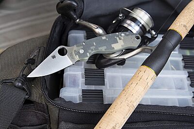 SPYDERCO Para 3 Folding Pocket Knife - Compression Lock