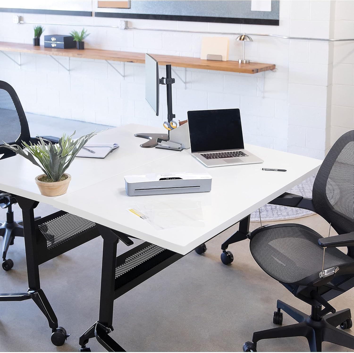 Fellowes® Halo™ 125 Thermal Laminator With 25 ImageLast Pouches, 12-1/2" Width, White