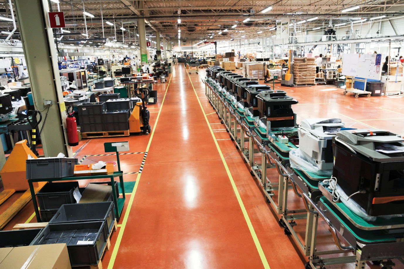 3M™ 766 Striped Vinyl Tape, 5.0 Mil, 2" x 36 yds., Black/Yellow, 3M Stock# 7000028955