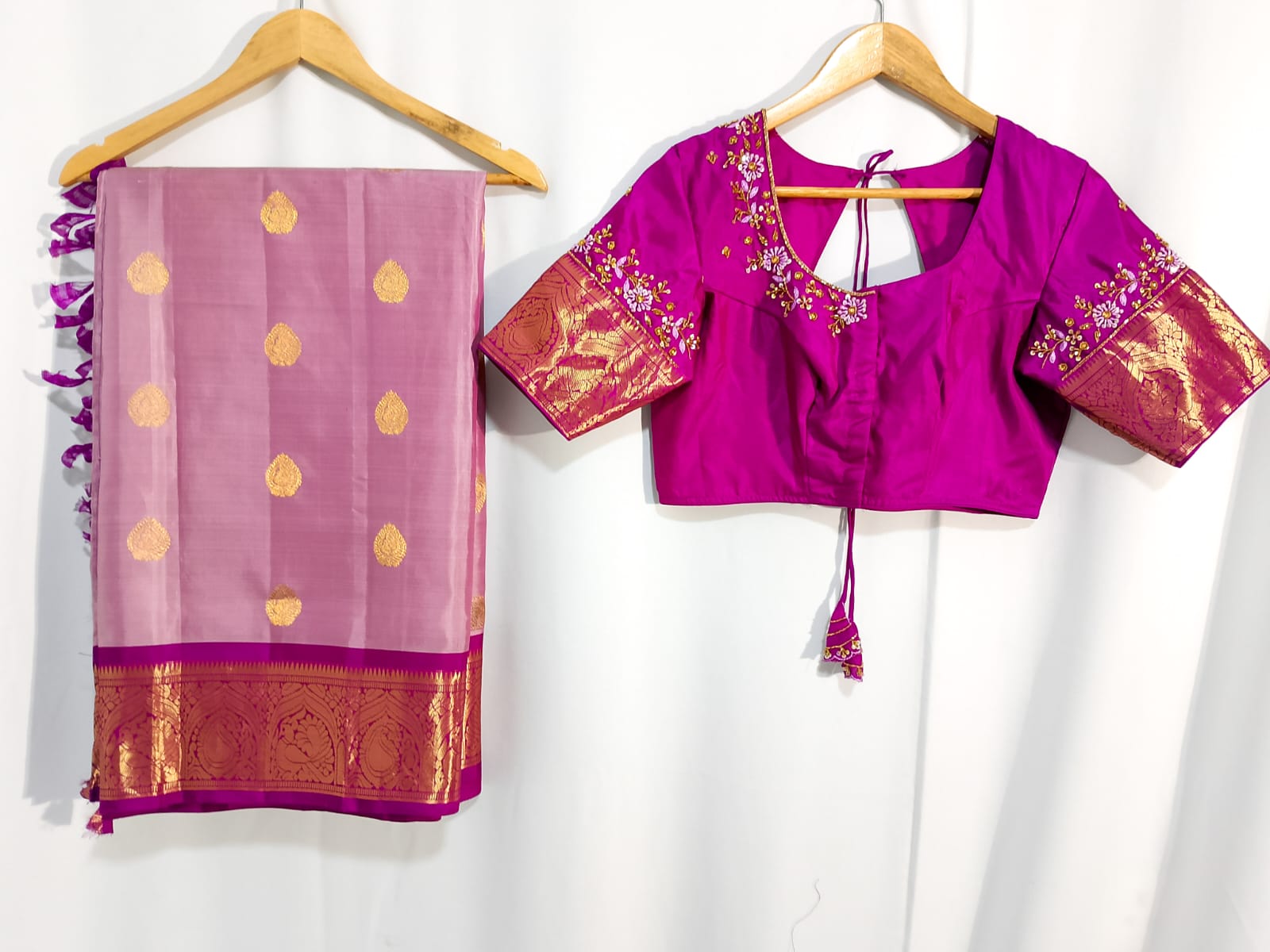 N762:Ready To Ship Beautiful Pure Kanchipattu Saree With Stitched Maggam Work Blouse N762:Ready To Ship Beautiful Pure Kanchipattu Saree With Stitched Maggam Work Blouse