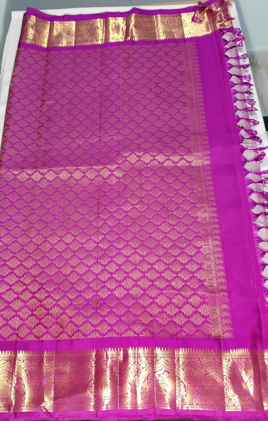 N762:Ready To Ship Beautiful Pure Kanchipattu Saree With Stitched Maggam Work Blouse N762:Ready To Ship Beautiful Pure Kanchipattu Saree With Stitched Maggam Work Blouse