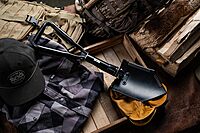 SOG Entrenching Tool Folding Shovel
