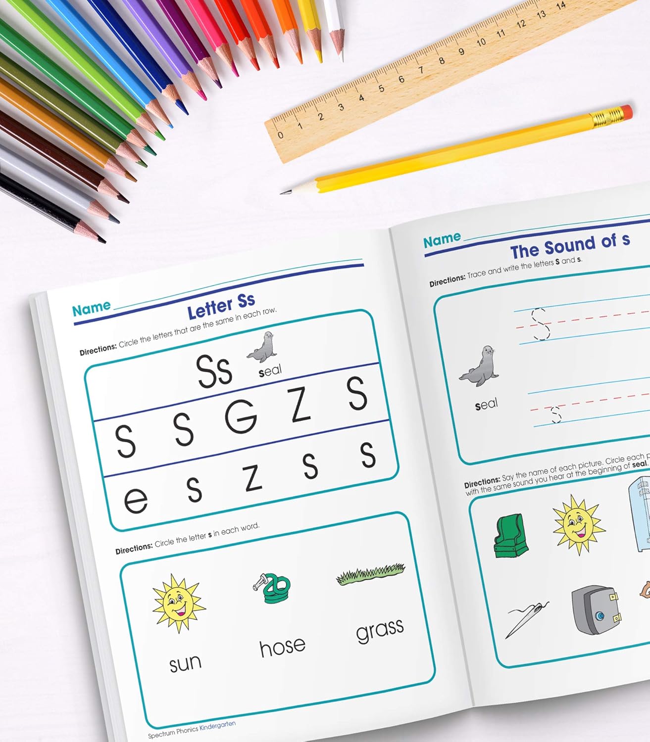 Spectrum Kindergarten Phonics Workbook, Ages 5 to 6, Kindergarten Phonics Workbooks, Letter Recognition, Alphabet Order