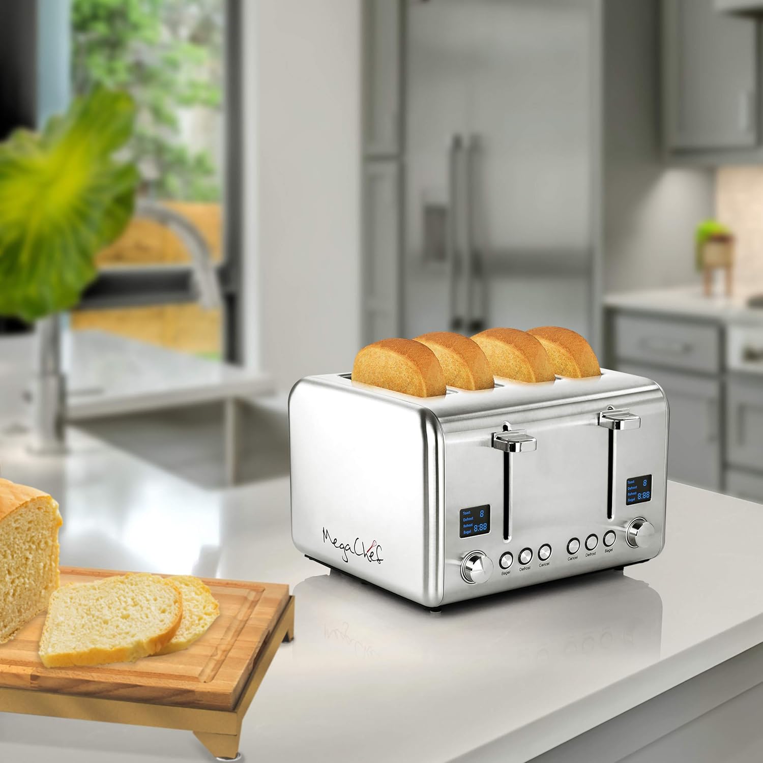 MegaChef 4-Slice Stainless Steel Toaster, Silver