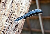 OUTDOOR EDGE Razor EDC Lite 2.5" Replaceable-Blade Folding Pocket Knife with Clip
