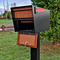 Mail Boss Curbside, Wood Grain 7510 Mail Manager Locking Security Mailbox, Steel, Black Black Mailbox