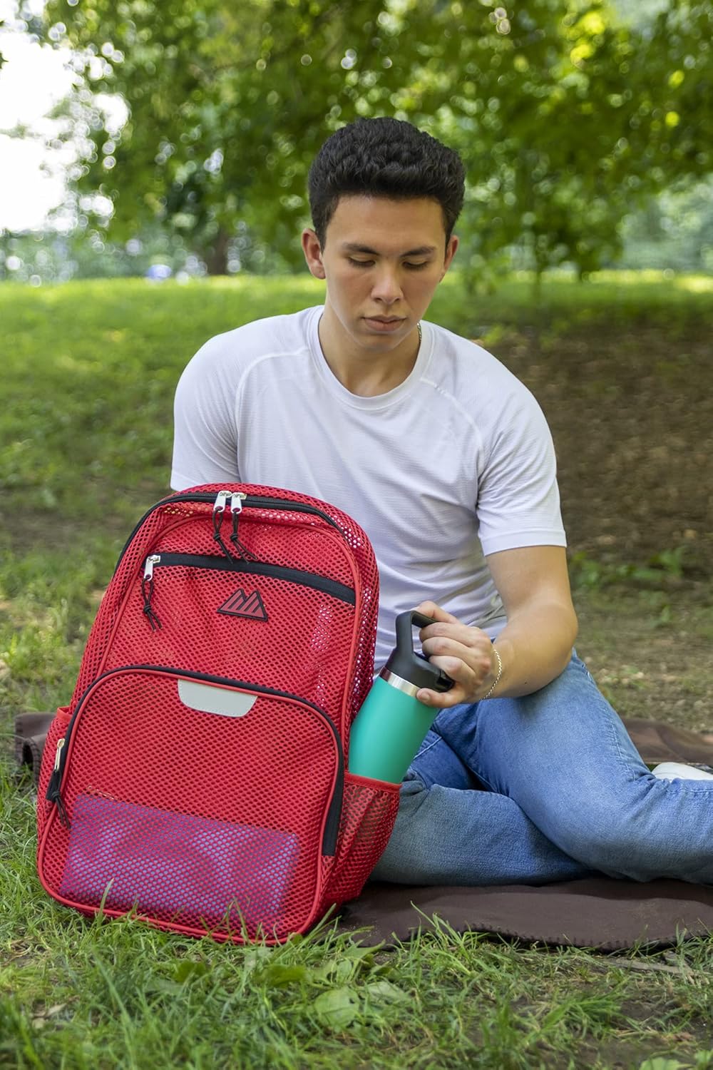 SUMMIT RIDGE Reflective Mesh Backpack with Wire Frame (18 x 13 x 5.5 in)
