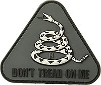 MAXPEDITION Don't Tread On Me PVC Morale Patch