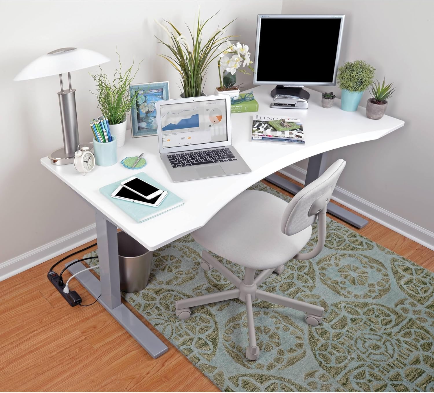 Tripp Lite 6 Outlet Surge Protector Power Strip, 6ft Cord, Black, $10,000 INSURANCE (TLP6B)