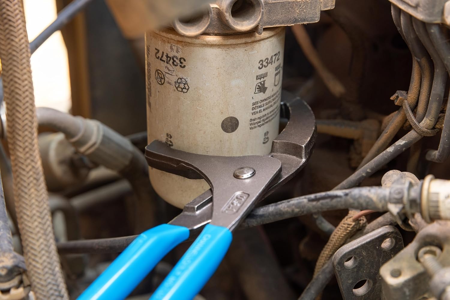 CHANNELLOCK 212 12-inch Oil Filter/PVC Pliers | Made in USA | 2.5 to 3.75-inch Jaw Capacity | Forged High Carbon Steel | Blue