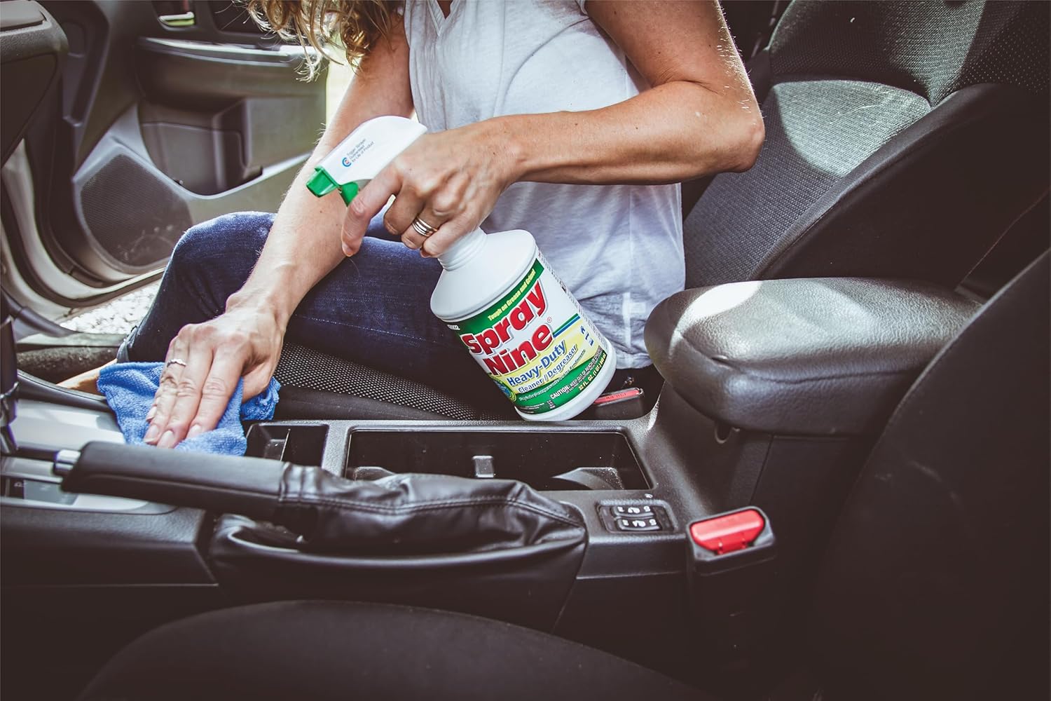 SPRAY NINE Heavy Duty Cleaner, Degreaser & Disinfectant