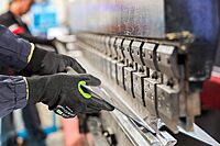 Honeywell CoreShield, 13 gauge HPPE/basalt black liner, nitrile micro-foam black coating, A4/D