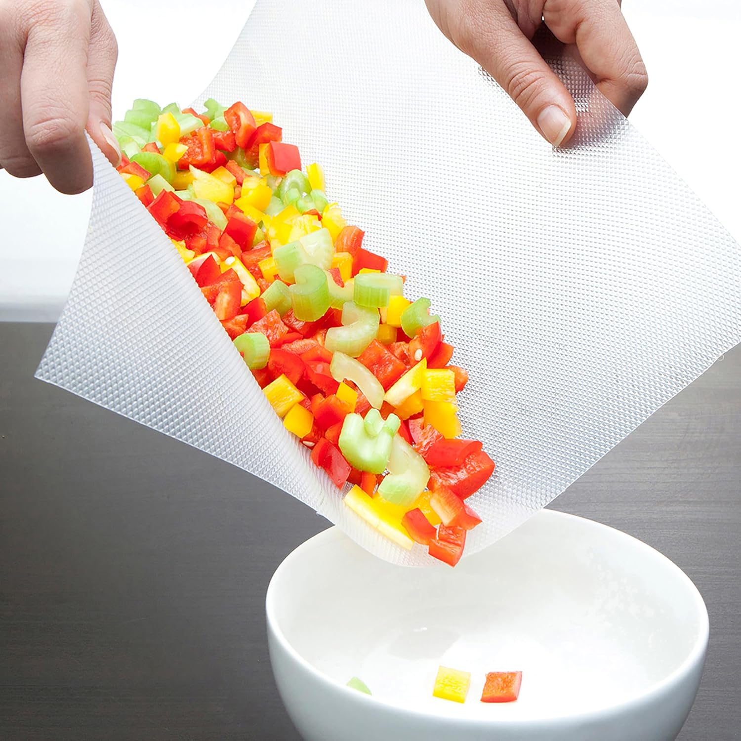 Mind Reader E-Z Board Disposable Plastic Cutting Board, Flexible, 20 sf, Camping, 13.75"L x 3.125"W x 3.75"H, 5 Pack, Clear