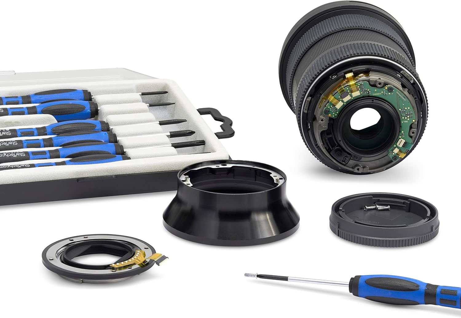 StarTech.com Electronics Repair Tool Kit with Case