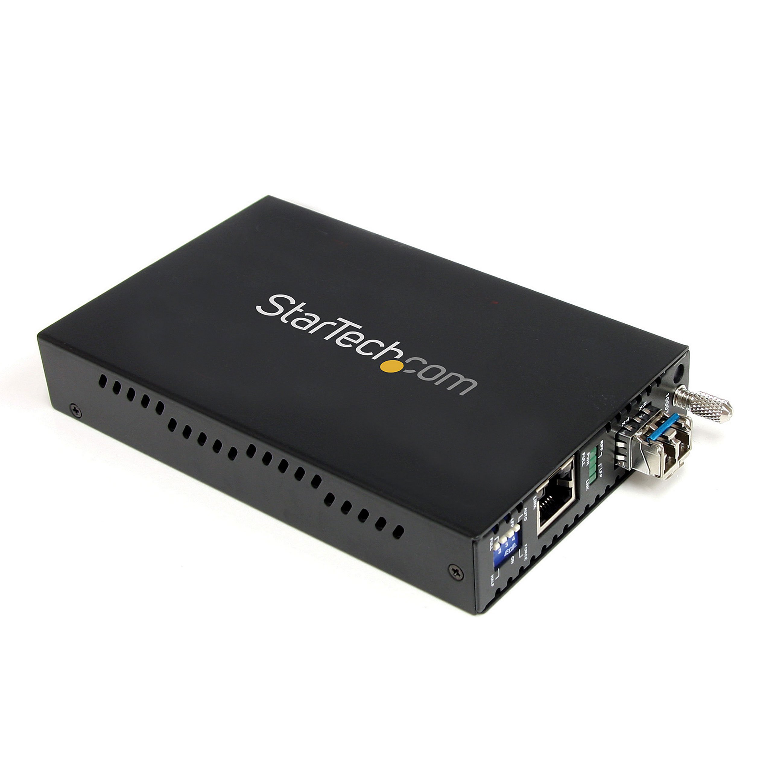 StarTech.com Single-Mode (SM) LC Fiber Media Converter - Gigabit