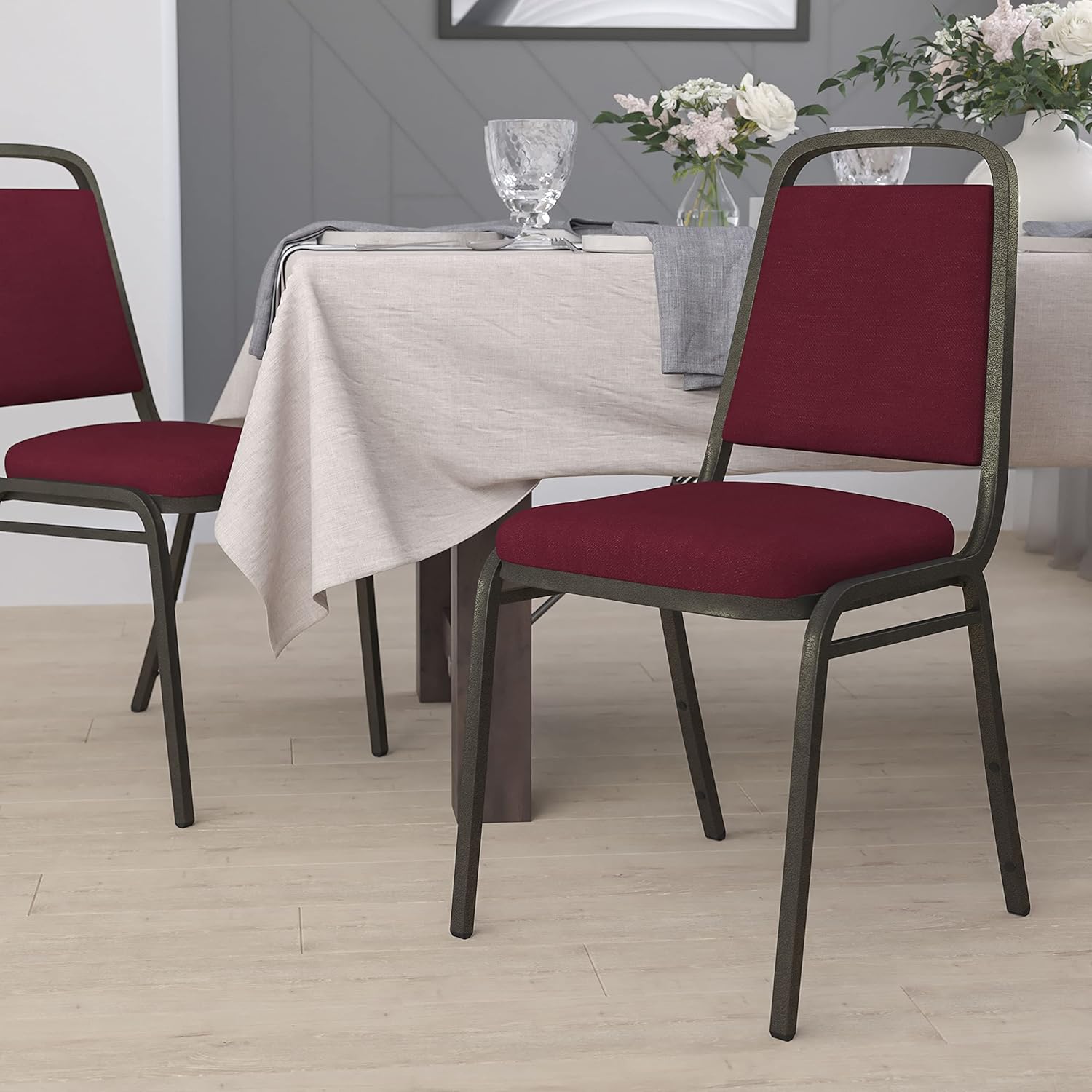 Flash Furniture HERCULES Series Trapezoidal Back Stacking Banquet Chair