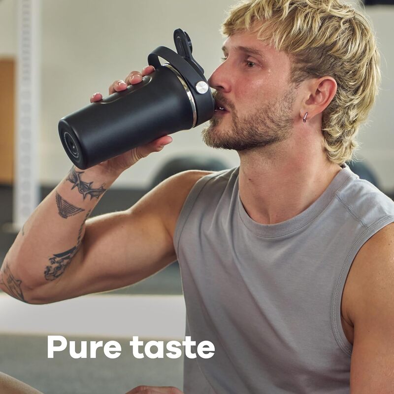 HYDRO FLASK 24 oz Insulated Stainless Steel Shaker Bottle