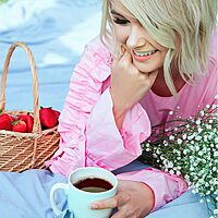 Cake Boss Single-Serve K-Cup Coffee, Vanilla Buttercream, Box Of 24 Pods