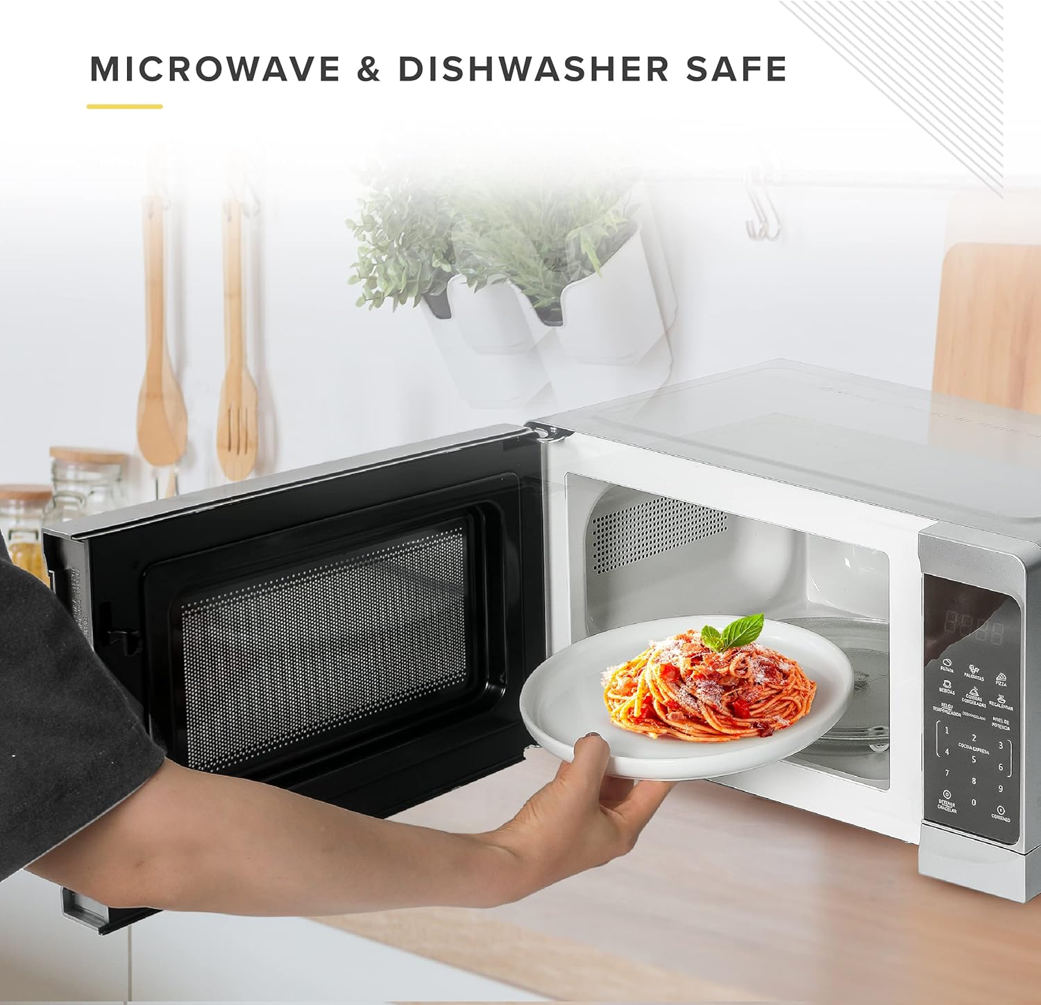 TABLE 12 16-Piece Dinnerware Set, Service for 4