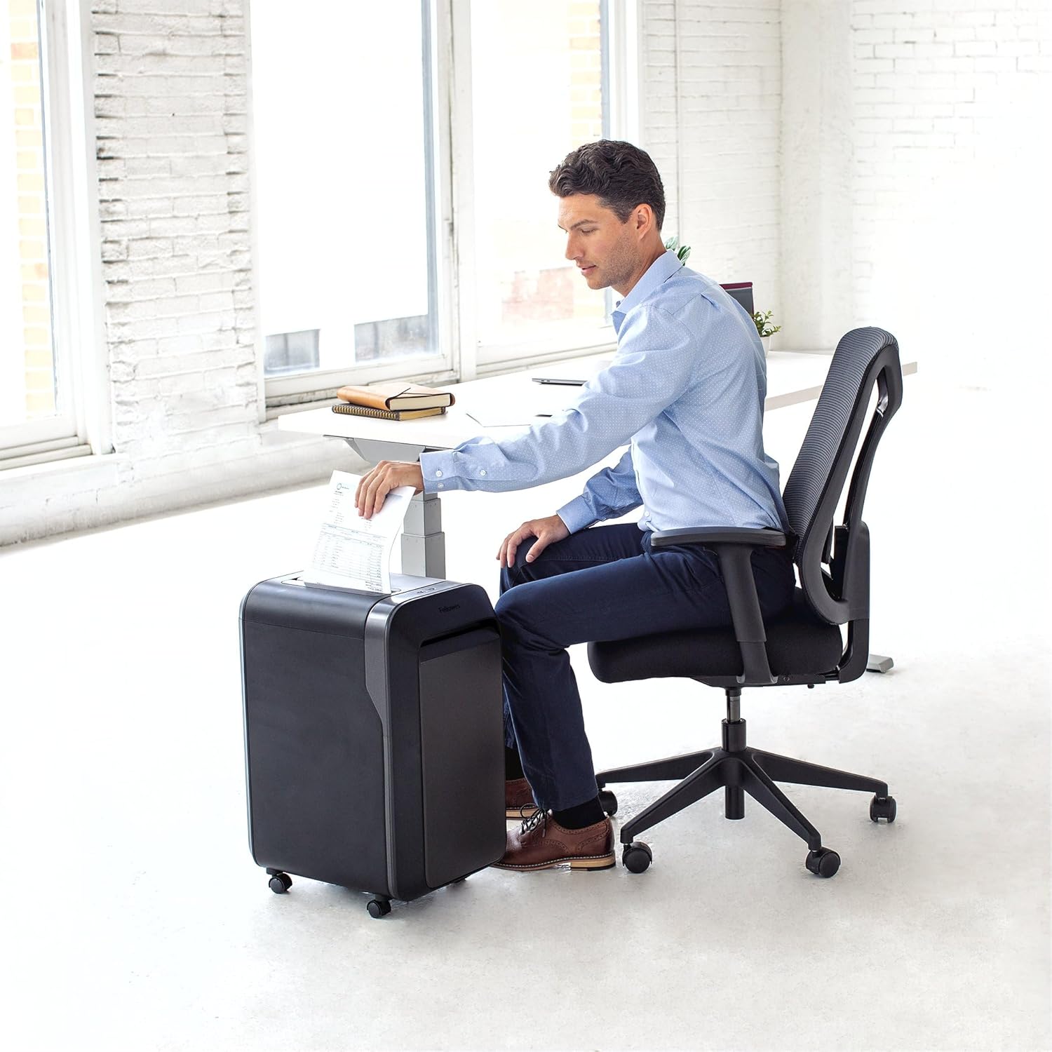 Fellowes LX190 20 Sheet P-4 Cross-Cut, Heavy Duty Paper Office Shredder, 100% Jam Proof