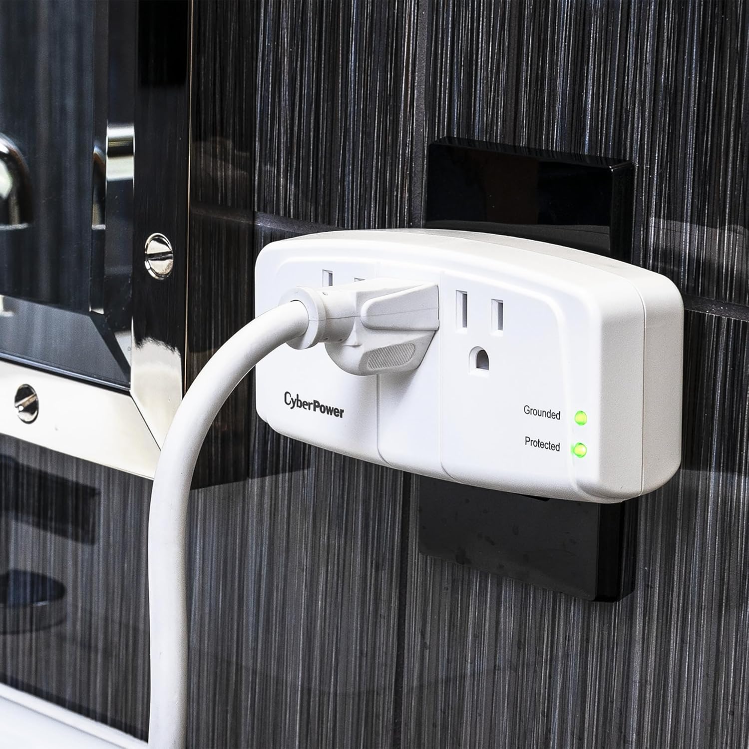 CyberPower CSB300W Essential 3 - Outlet Surge with 900 J - Clamping Voltage 800V, NEMA 5-15P, Wall Tap, EMI/RFI Filtration