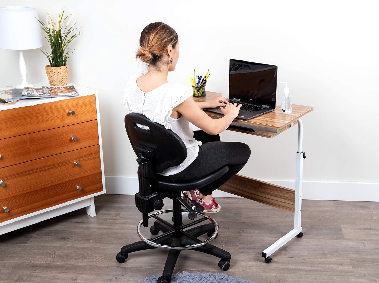 Mind Reader Standing Desk, Adjustable Height, Laptop Workstation, 33"H x 15.75"W x 21.75"L, MDF, Brown
