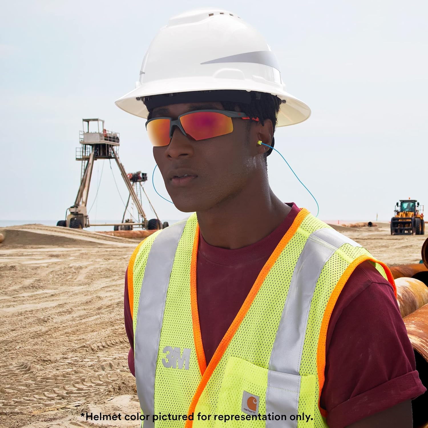 3M Hard Hat SecureFit H-801SFR-UV, White, Non-Vented Full Brim Style Safety Helmet with Uvicator Sensor