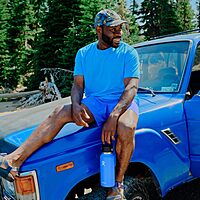 HYDRO FLASK Wide Mouth Flex Straw Cap Bottle - Insulated Stainless Steel