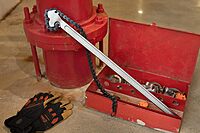 Crescent Chain Wrench