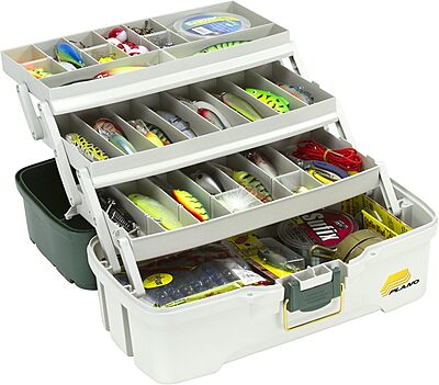 PLANO Cantilever Tackle Box with Dual Top Access