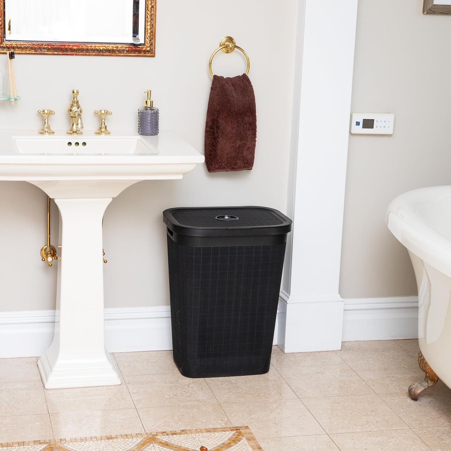 Mind Reader 60L Slim Laundry Hamper, Clothes Basket, Lid, Linen Design, Plastic, Black