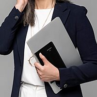 AT-A-GLANCE 2026 Appointment Book Planner, Daily, 5" x 8", Small, Quarter-Hourly, DayMinder, Black (G1000026)