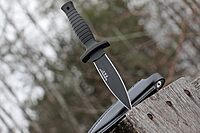 SMITH & WESSON H.R.T. Full Tang Dual-Edged Fixed Blade Knife