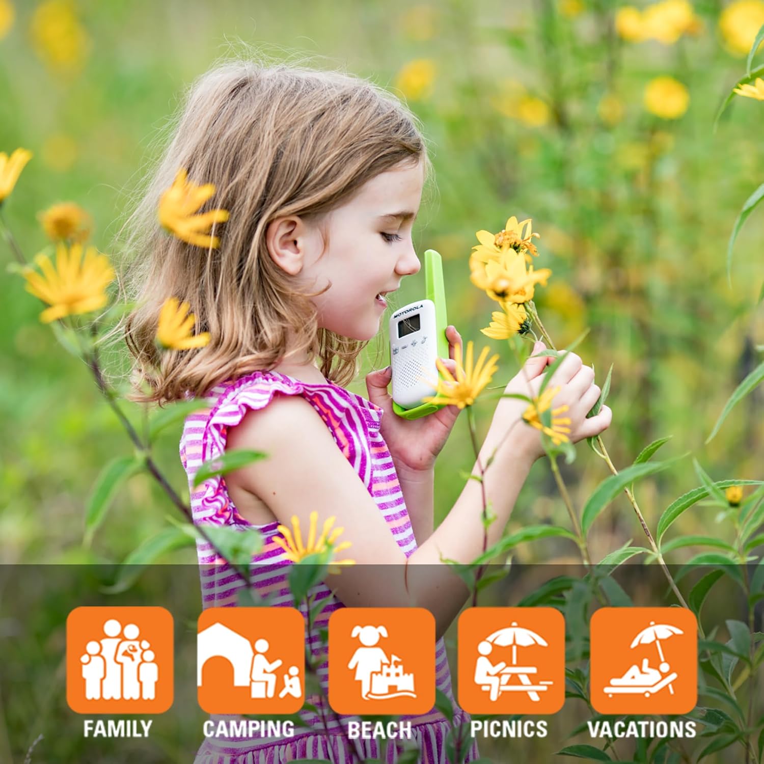 Motorola Solutions TALKABOUT T110 Two-Way Radio 3 Pack