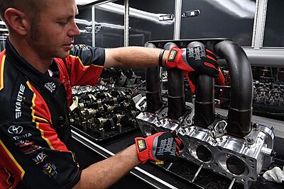 Mechanix Wear FastFit Work Gloves - Anti-Slip & Abrasion Resistant - Touchscreen Compatible