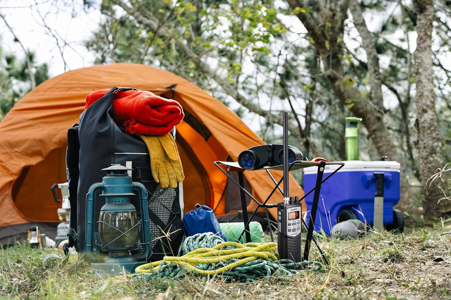 Uniden PRO501 40-Channel Portable Handheld CB Radio