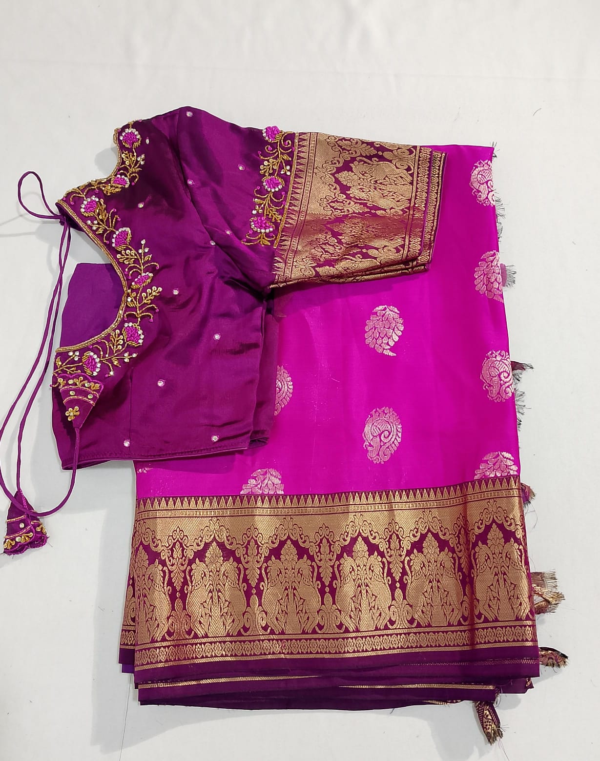N161: Ready To Ship Beautiful Saree With Stitched Blouse