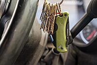 OUTDOOR EDGE Razor Mini Folding Pocket Knife with RazorSafe