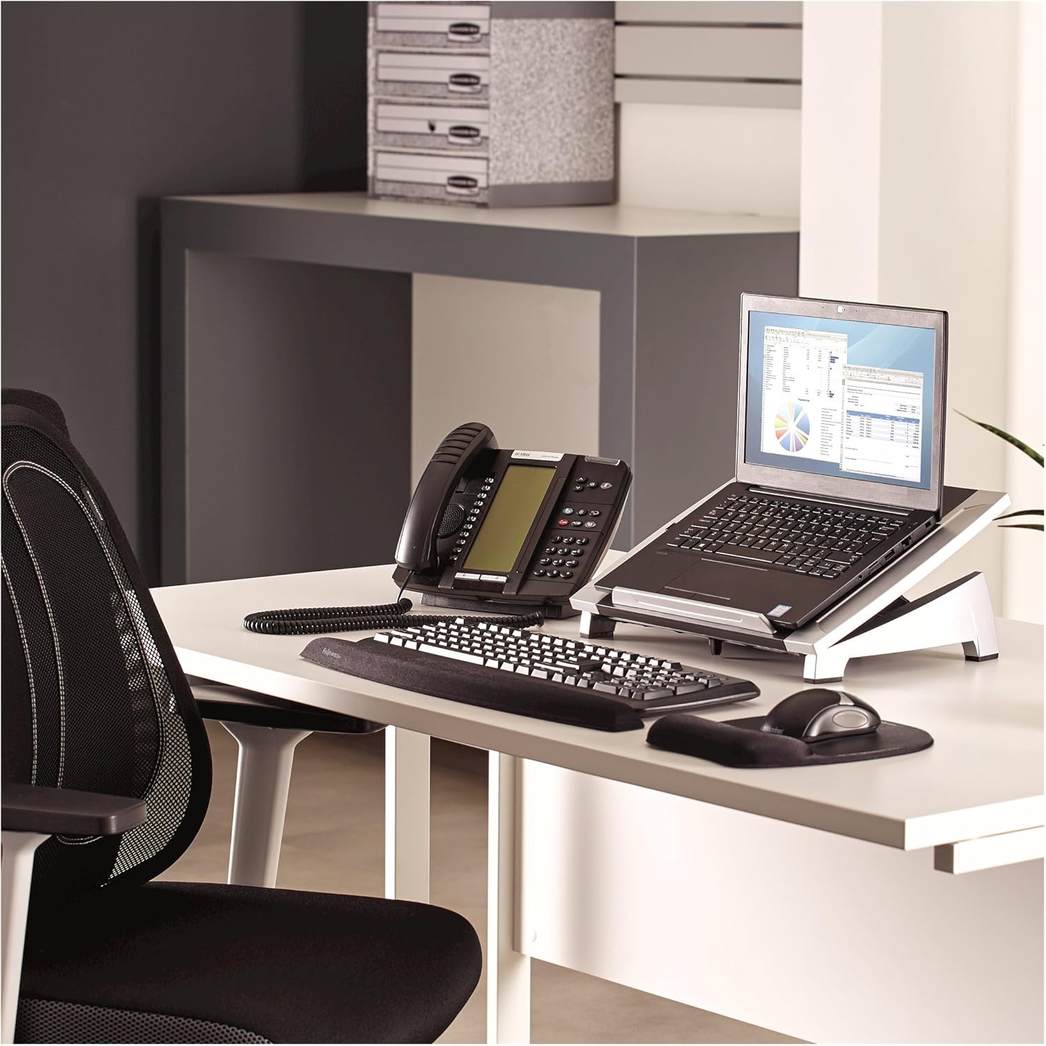 Fellowes 8032001 Office Suites Laptop Riser - Black/Silver