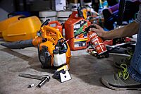 STA-BIL (22001) Fogging Oil - Stops Corrosion In Stored Engines - Lubricates And Protects Cylinders