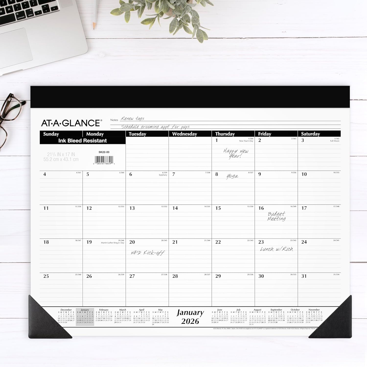 AT-A-GLANCE Monthly Desk Pad Calendar